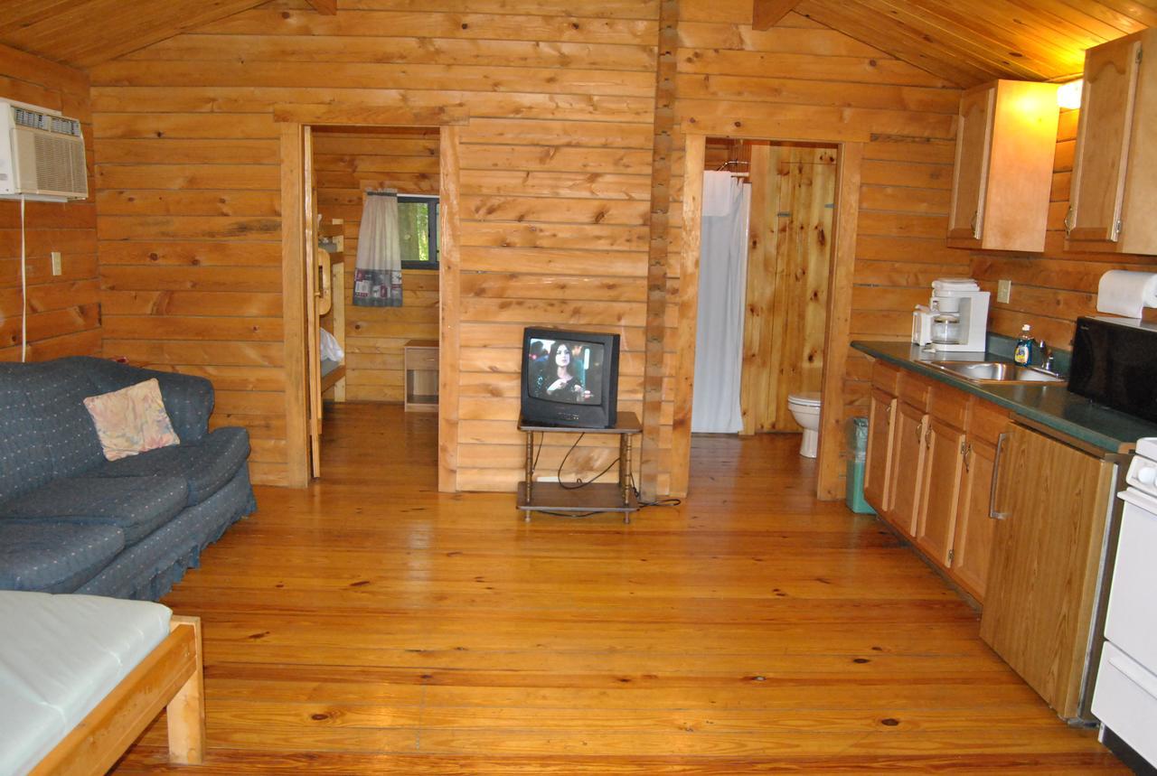 Robin Hill Camping Resort One-Bedroom Cottage 8 Lenhartsville エクステリア 写真